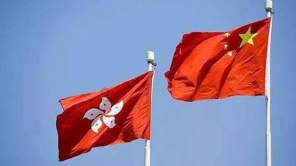 一个男生每次见到我都叫我外号偶尔还会故意挑衅我是什么意思啊？游戏画面